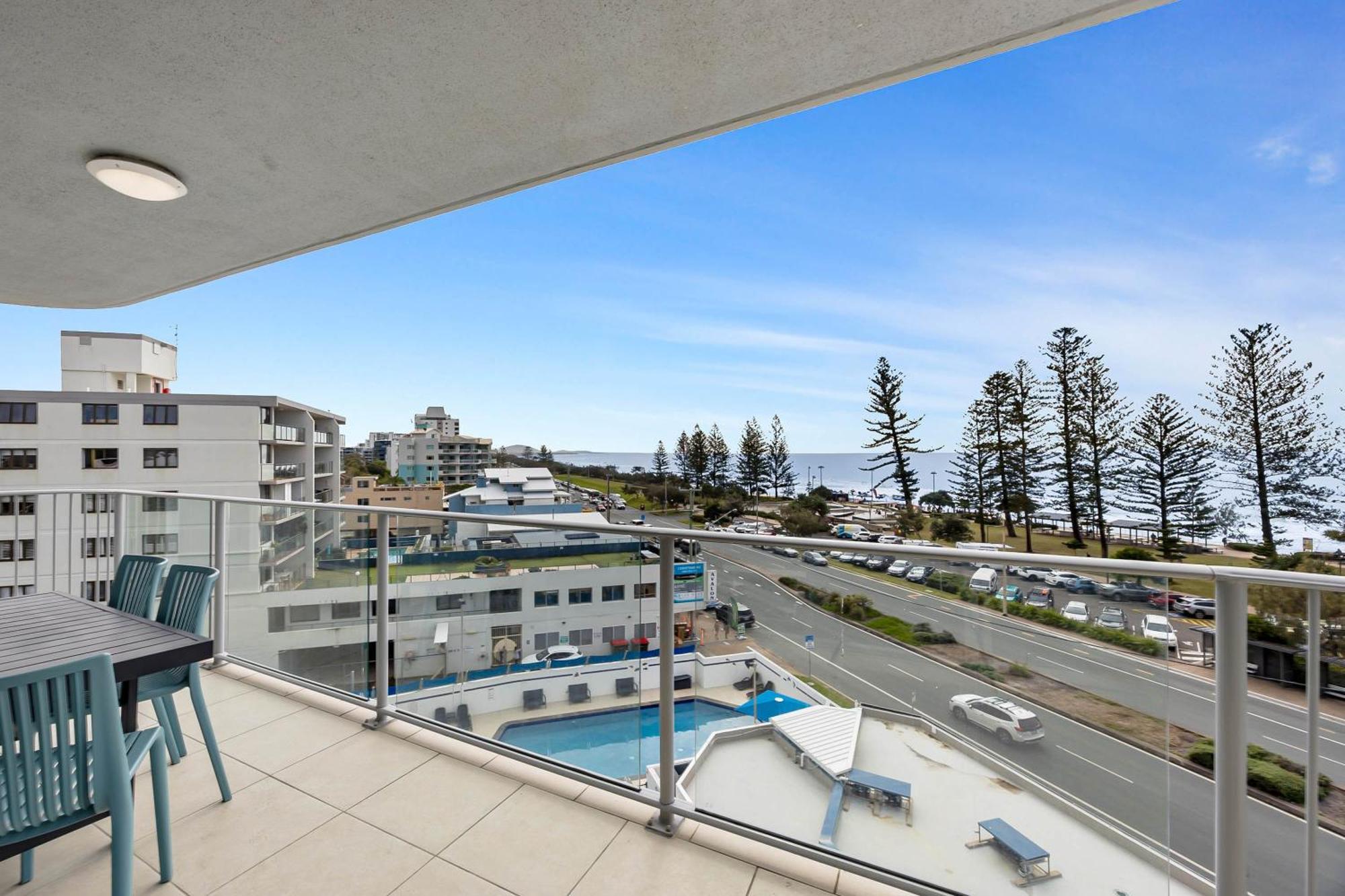 Mandolin Beachfront Resort Alexandra Headland Esterno foto
