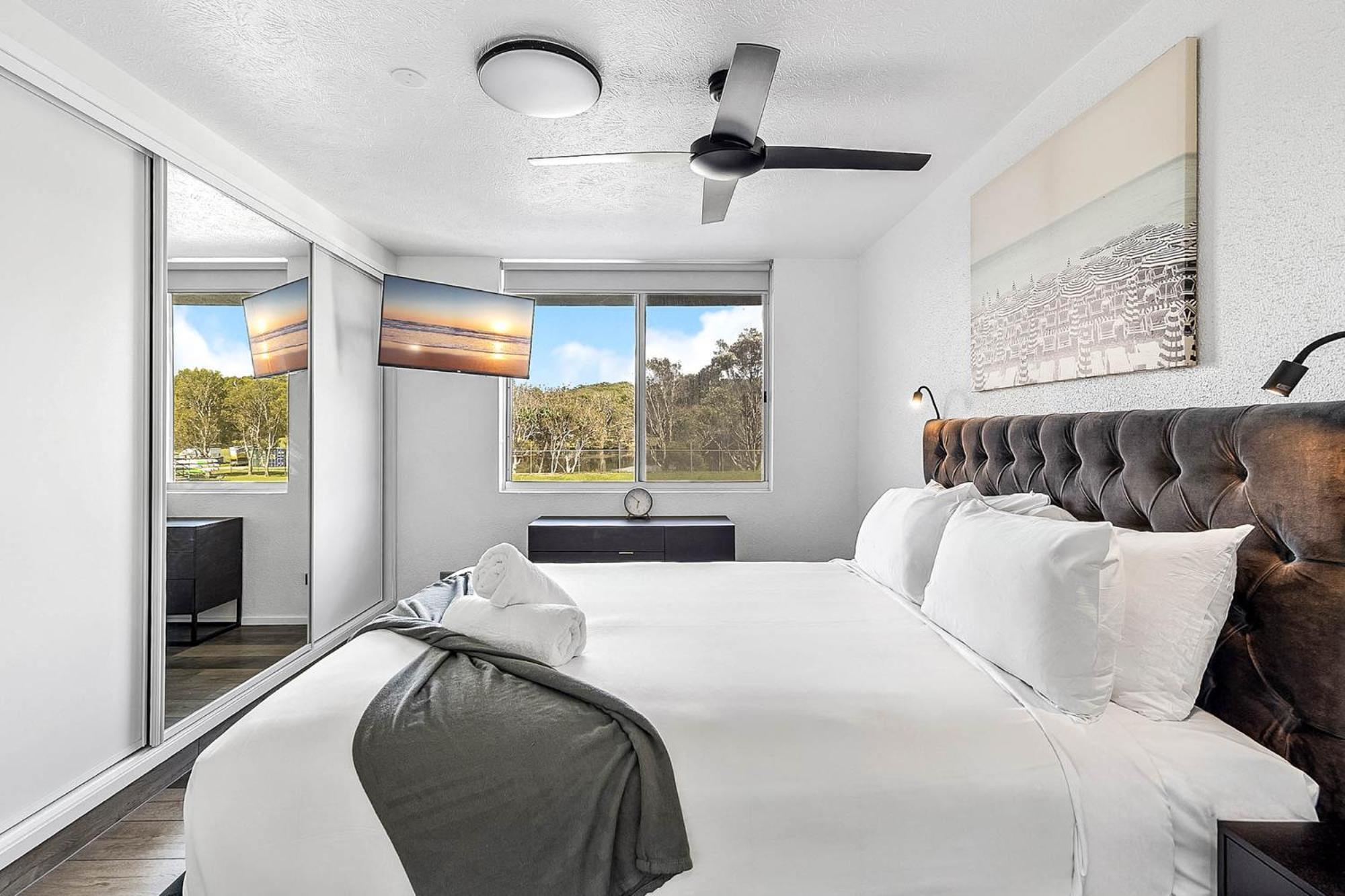Mandolin Beachfront Resort Alexandra Headland Esterno foto