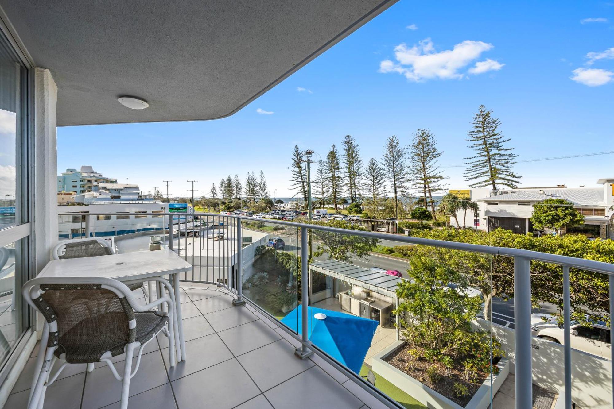 Mandolin Beachfront Resort Alexandra Headland Esterno foto