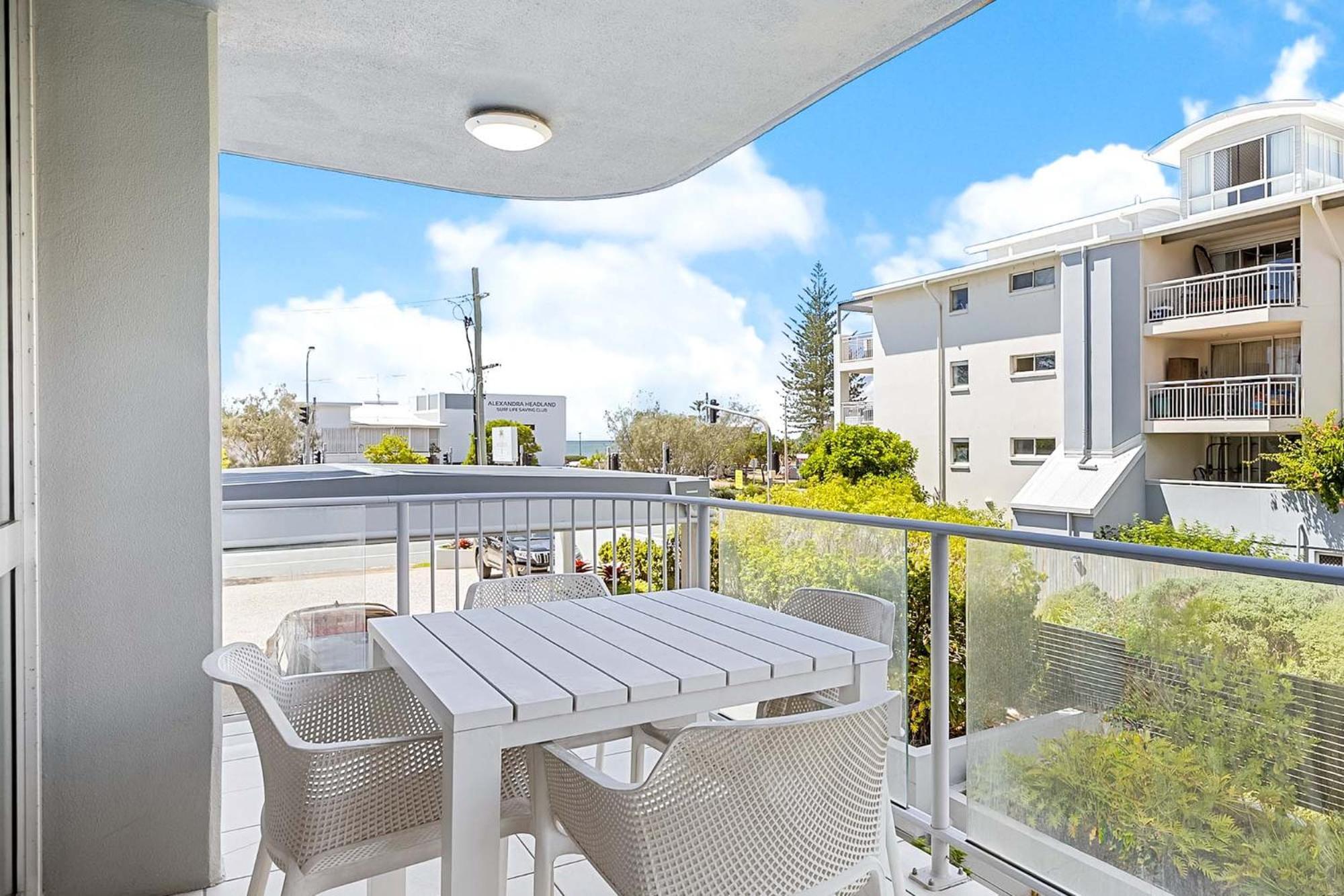 Mandolin Beachfront Resort Alexandra Headland Esterno foto